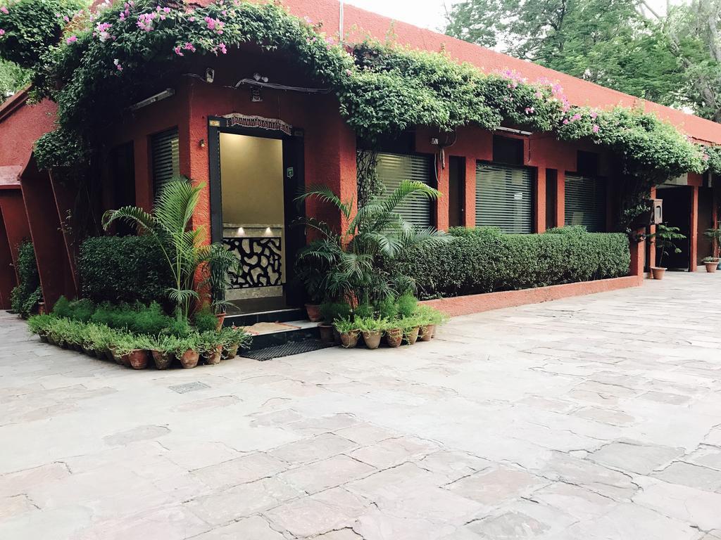 Hotel Sheela, 100M From Taj Mahal Agra  Esterno foto