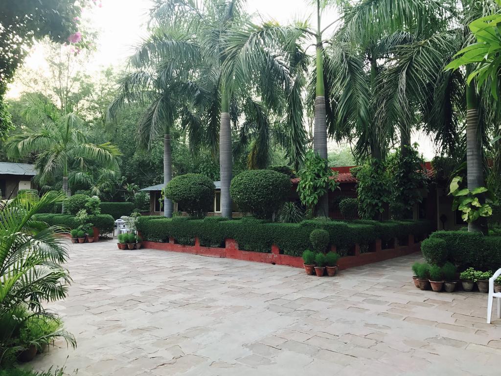 Hotel Sheela, 100M From Taj Mahal Agra  Esterno foto