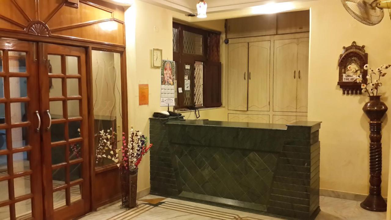 Hotel Sheela, 100M From Taj Mahal Agra  Esterno foto